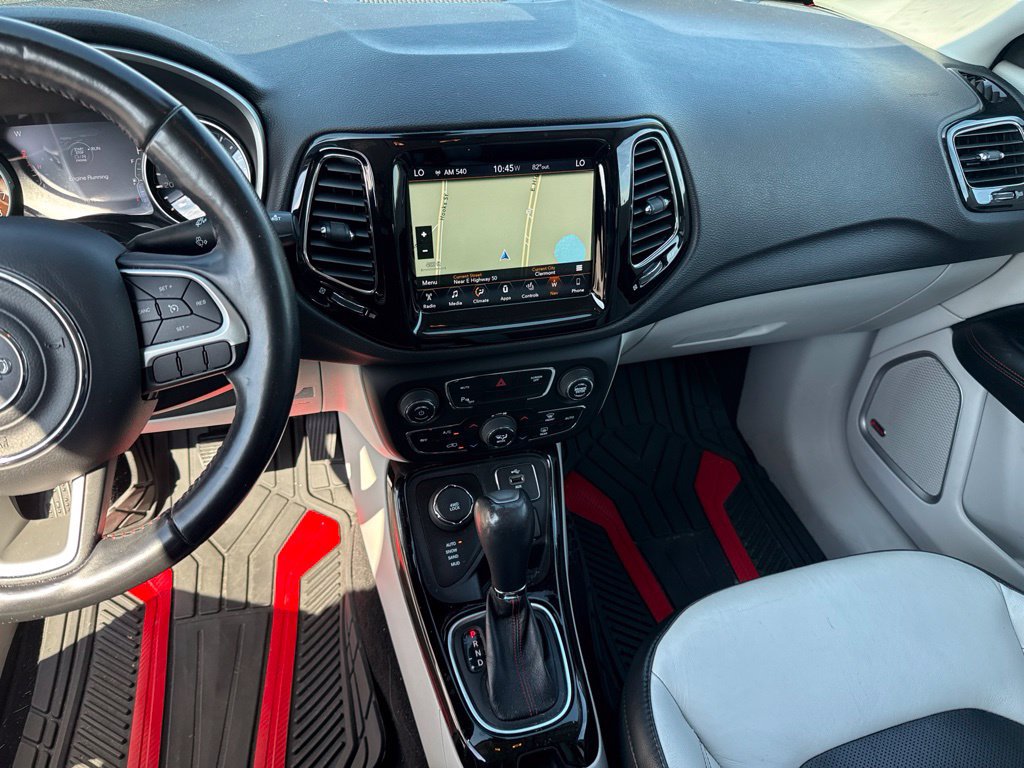 Used 2018 Jeep Compass Limited w/ Navigation Group AWD/4WD image 8
