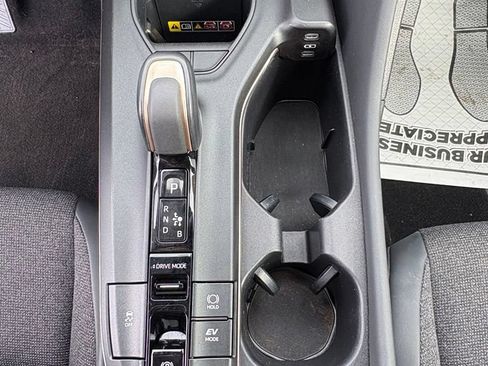 Used 2023 Toyota Crown AWD/4WD image 24