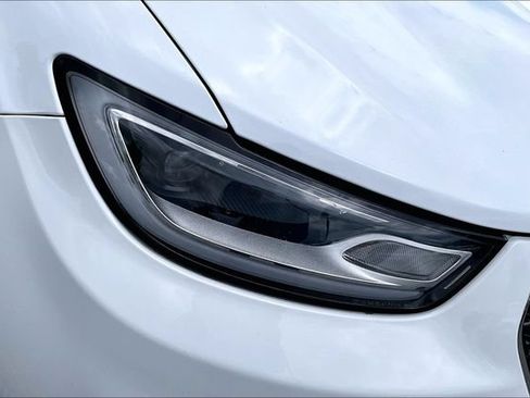 Used 2023 Chrysler Pacifica Touring-L FWD image 29