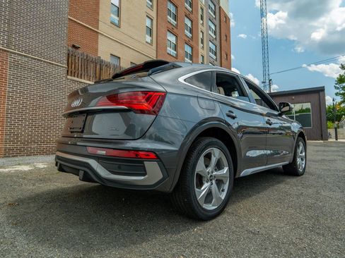 Used 2023 Audi Q5 2.0T Premium Plus AWD/4WD image 3