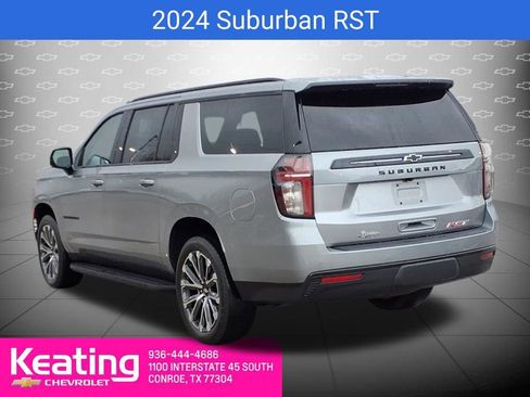 Used 2024 Chevrolet Suburban RST w/ Luxury Package image 2