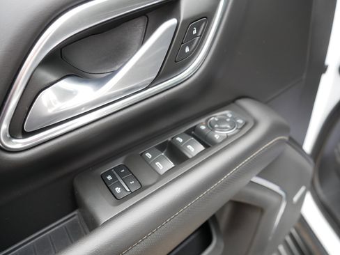 Used 2022 Chevrolet Tahoe Premier image 19