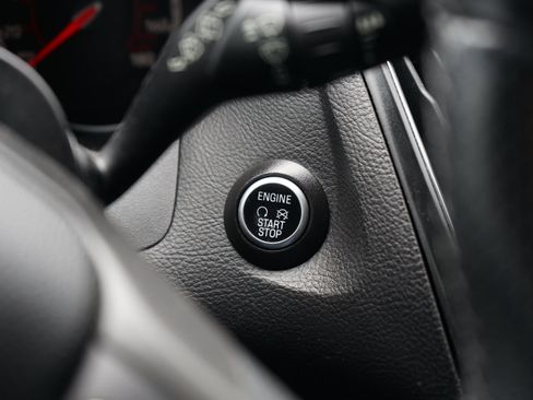 Used 2018 Ford Focus ST FWD image 22