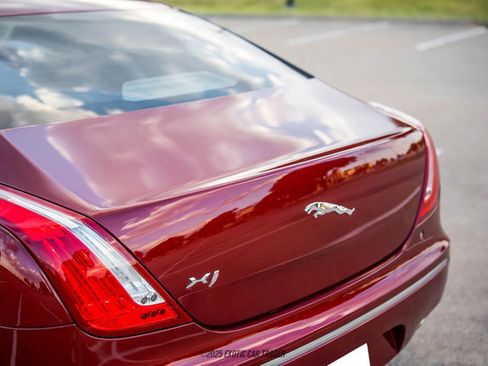 Used 2012 Jaguar XJ image 68