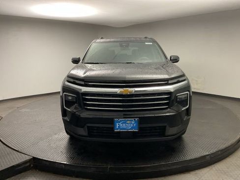 New 2026 Chevrolet Traverse LT w/ Sun and Wheel Package image 2