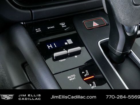 Used 2023 Porsche Macan GTS image 18