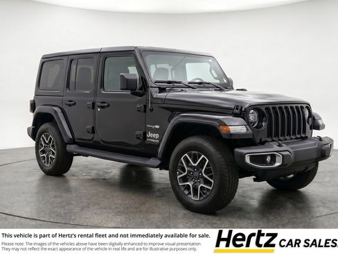 Used 2025 Jeep Wrangler Unlimited Sahara AWD/4WD image 1