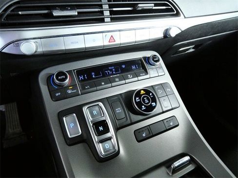 Used 2021 Hyundai Palisade SEL w/ Convenience Package image 20