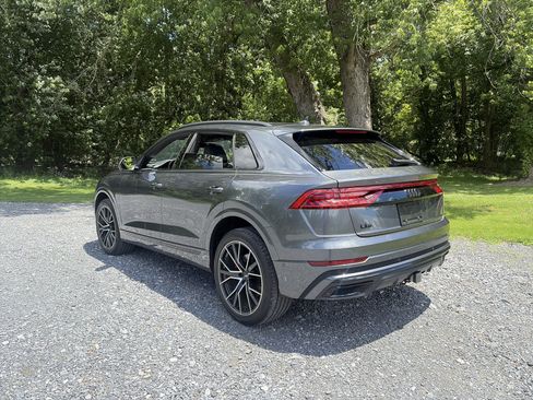 Used 2020 Audi Q8 Premium Plus w/ Premium Plus Package AWD/4WD image 10
