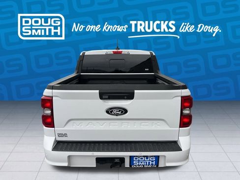 Used 2025 Ford Maverick Lobo image 5