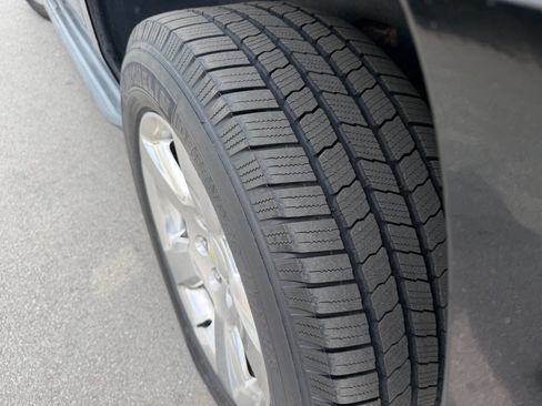 Used 2016 Chevrolet Tahoe LT AWD/4WD image 9