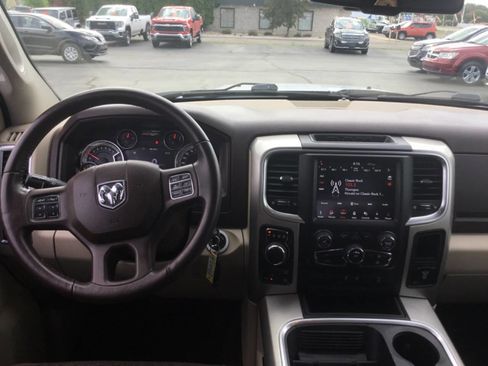 Used 2019 RAM 1500 Classic SLT w/ Luxury Group AWD/4WD image 10