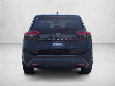 Used 2023 Nissan Rogue SV image 7