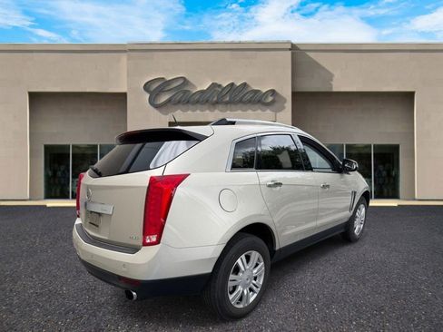 Used 2013 Cadillac SRX Luxury w/ Driver Awareness Package FWD image 3
