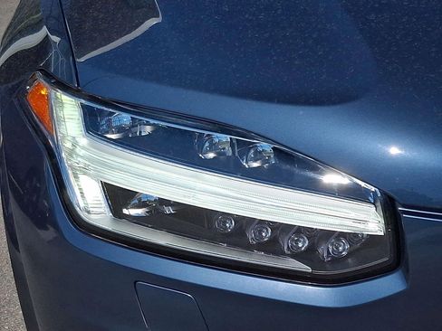 Certified 2023 Volvo XC90 B6 Plus w/ Protection Package Premier AWD/4WD image 9