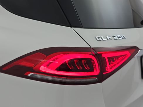 Used 2023 Mercedes-Benz GLE 350 4MATIC w/ AMG Line Exterior image 35