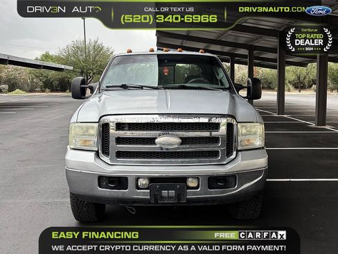 Used 2005 Ford F250 XLT AWD/4WD image 2