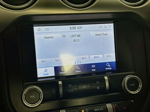 Used 2020 Ford Mustang Premium RWD image 21