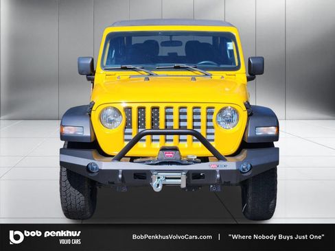 Used 2018 Jeep Wrangler Sport AWD/4WD image 22