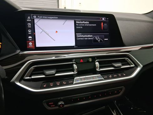 Used 2019 BMW X5 xDrive40i w/ Convenience Package image 23