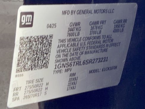 Used 2025 Chevrolet Tahoe High Country AWD/4WD image 32