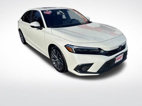 Used 2024 Honda Civic Touring image 7