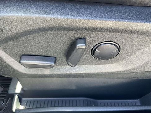 Used 2022 Ford Edge SEL w/ Convenience Package image 13