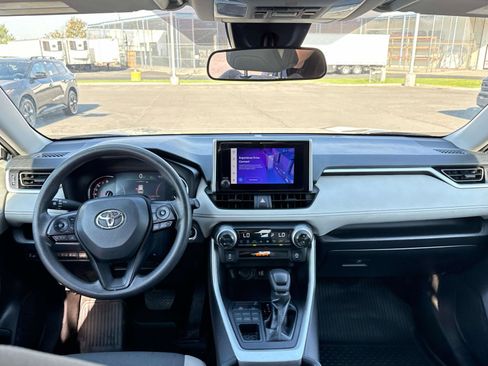 Used 2024 Toyota RAV4 XLE w/ Convenience Package AWD/4WD image 14