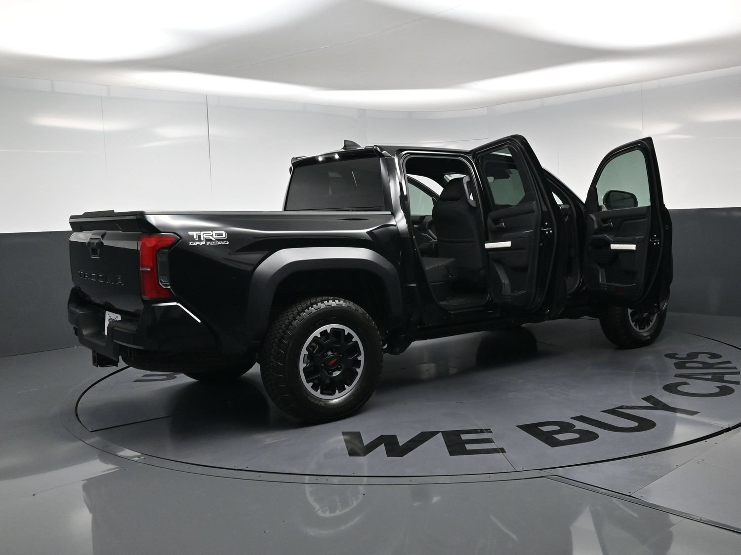 Used 2024 Toyota Tacoma TRD Off-Road AWD/4WD image 27