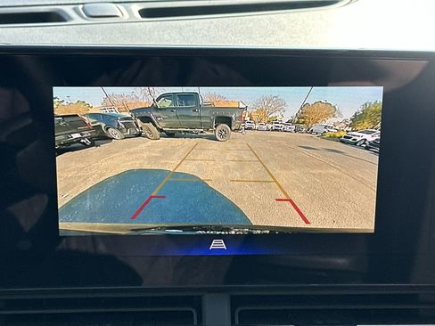 Certified 2025 Chevrolet Trax LT w/ LT Convenience Package image 27