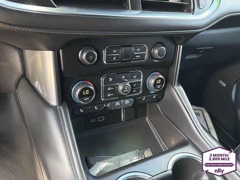 Used 2024 Chevrolet Tahoe LT AWD/4WD image 21