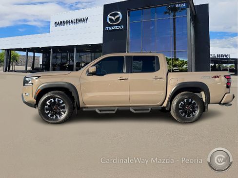 Used 2024 Nissan Frontier PRO-4X w/ Technology Package image 3