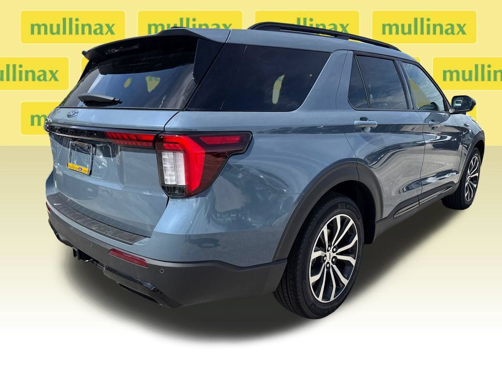 New 2026 Ford Explorer ST-Line w/ Premium Package RWD image 16