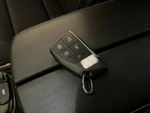 Used 2023 Buick Envision Preferred w/ Sport Touring Package AWD/4WD image 33