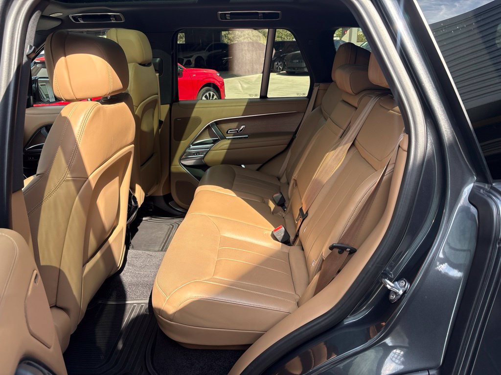 Used 2023 Land Rover Range Rover SE AWD/4WD image 19