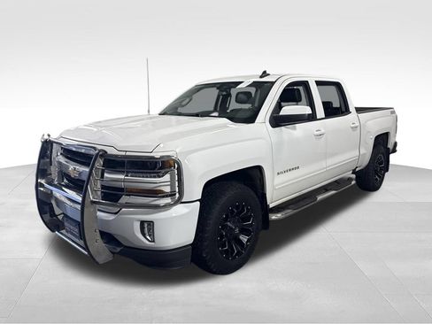 Used 2016 Chevrolet Silverado 1500 LT w/ All Star Edition AWD/4WD image 4