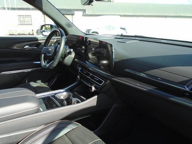 Certified 2026 Chevrolet Traverse High Country AWD/4WD image 28