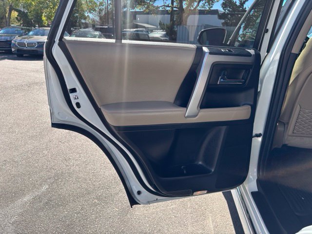 Used 2017 Toyota 4Runner Limited AWD/4WD image 34