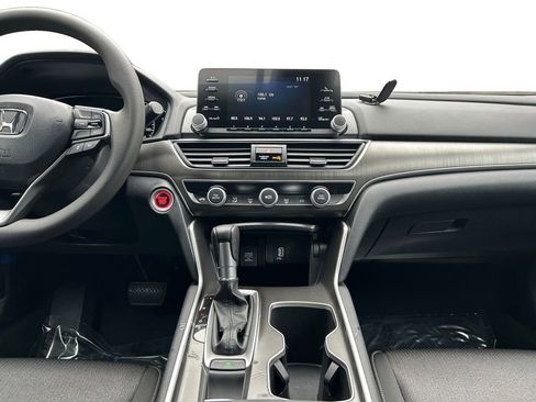 Used 2020 Honda Accord LX image 12
