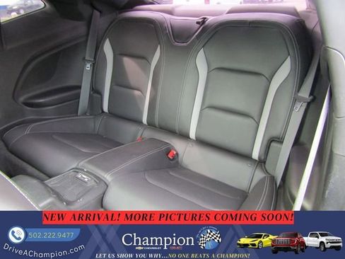 Used 2021 Chevrolet Camaro LT image 9