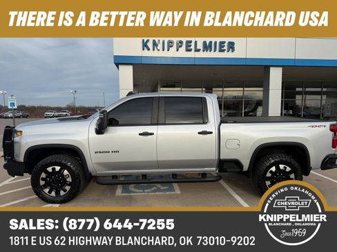 Used 2020 Chevrolet Silverado 2500 Custom w/ Custom Value Package image 1