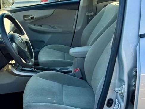 Used 2013 Toyota Corolla LE Special Edition image 11