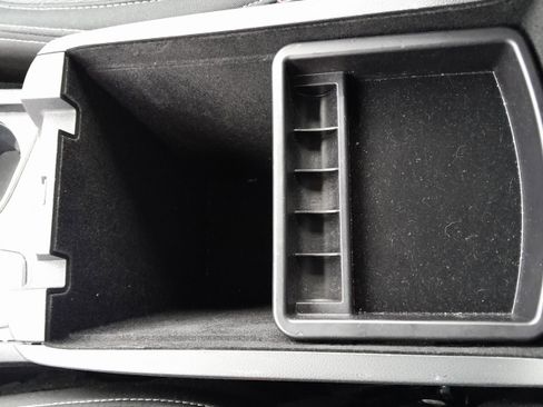 Used 2023 Subaru Ascent Premium w/ Convenience Package image 25