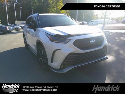 Used 2021 Toyota Highlander XSE