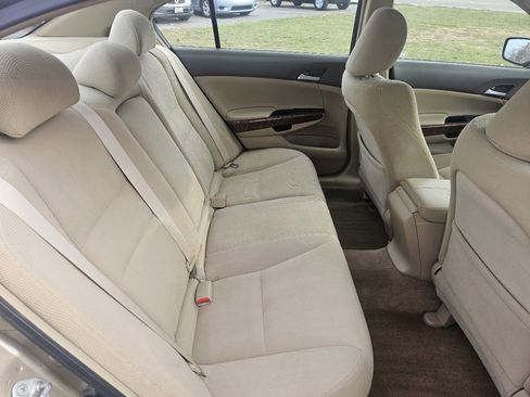 Used 2009 Honda Accord EX image 19