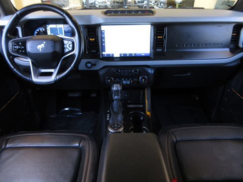 Used 2023 Ford Bronco Badlands AWD/4WD image 21