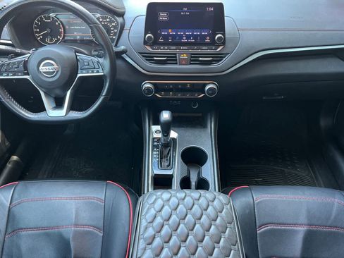 Used 2020 Nissan Altima 2.5 SR FWD image 4