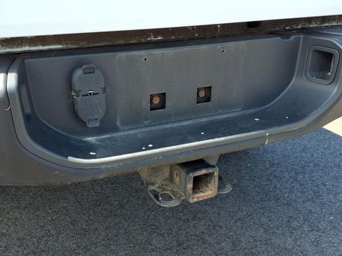 Used 2021 Jeep Gladiator Rubicon AWD/4WD image 10