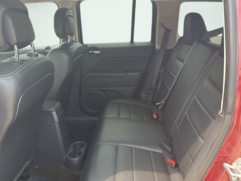 Used 2016 Jeep Patriot High Altitude AWD/4WD image 7