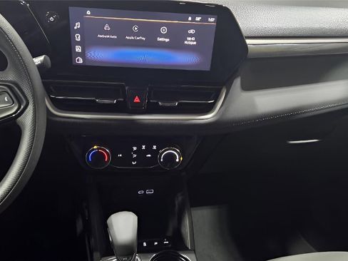 Used 2025 Chevrolet TrailBlazer LT image 15